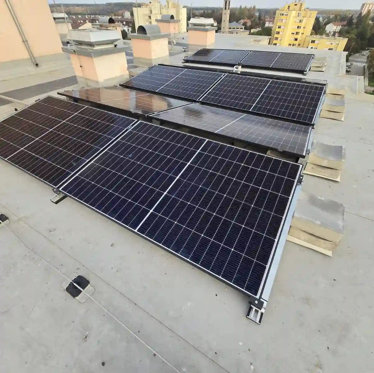 Worldwide Solar Model 1 – 10° Aluminium Ballast Solar Mounting System