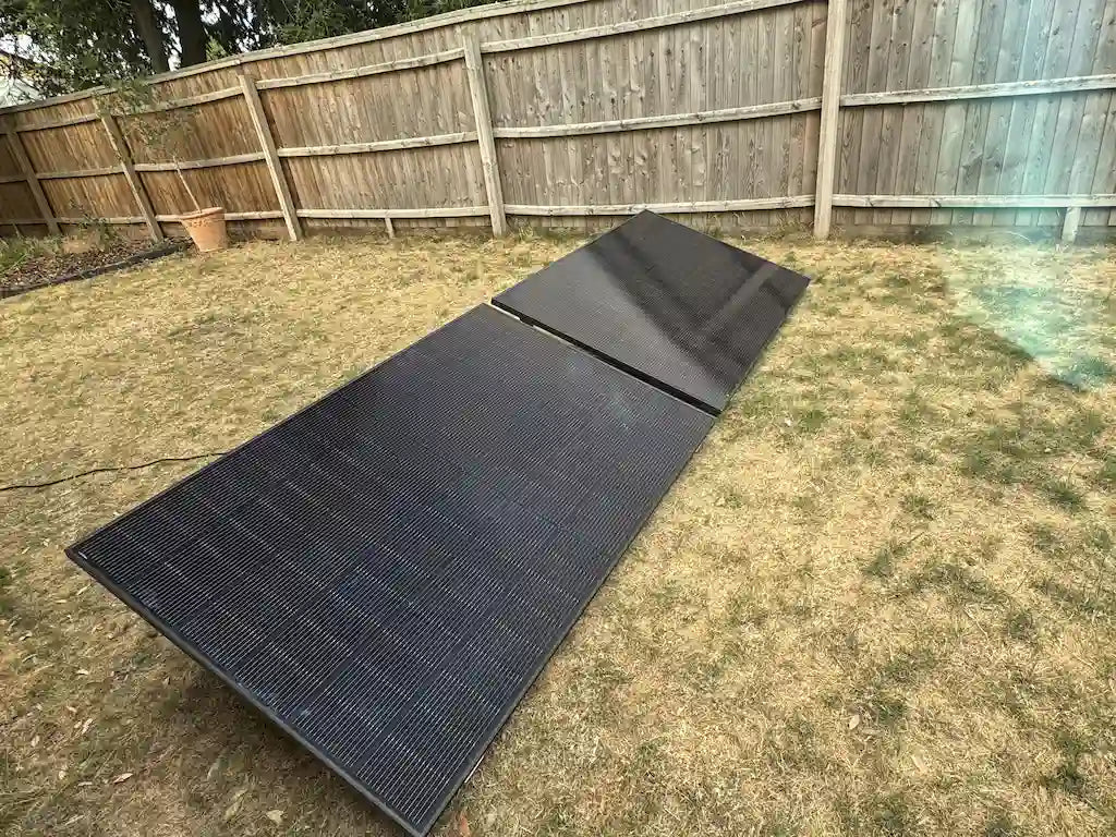 Plug & Play 800W Garden Solar System with 2 × 465W Panels + Microinverter + Mounts